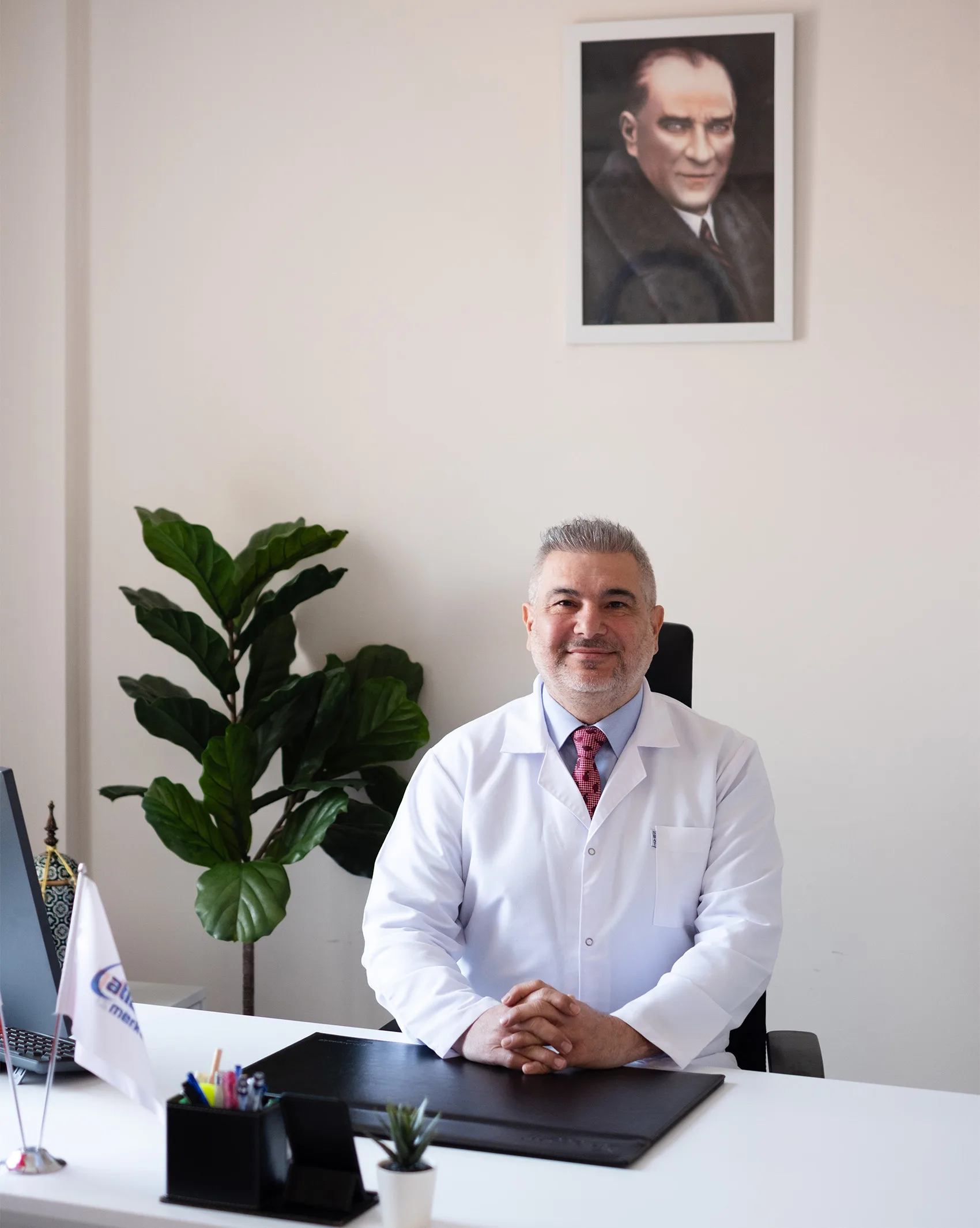 Op. Dr. Mehmet Ali Çiftçi — Göz Hastalıkları